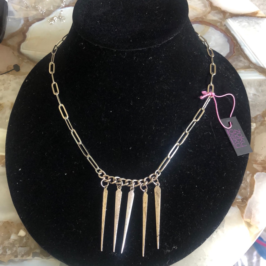 Oval Rhodium Chain With Dainty Spikes NecklaceNwt 29$